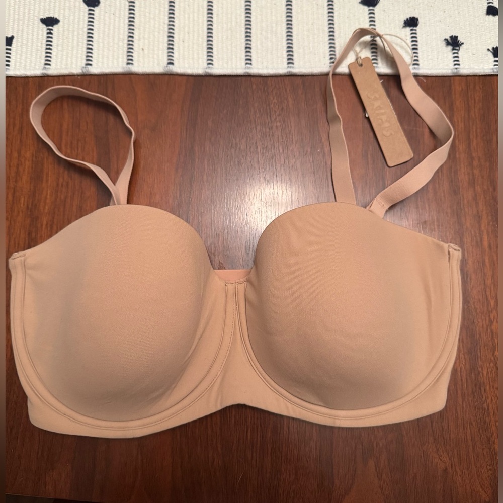 SKIMS Fits Everybody Strapless Bra